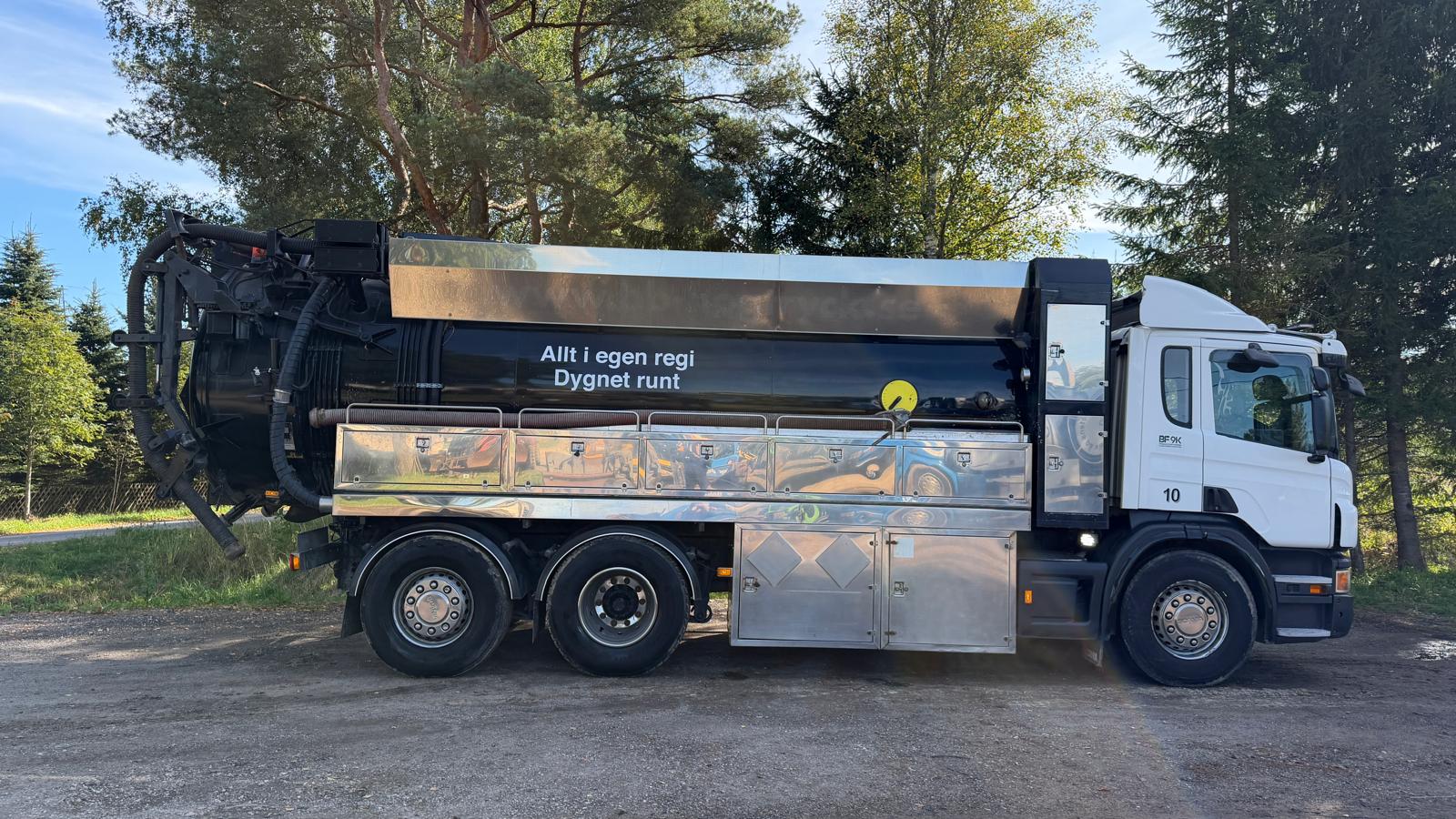 Scania P400