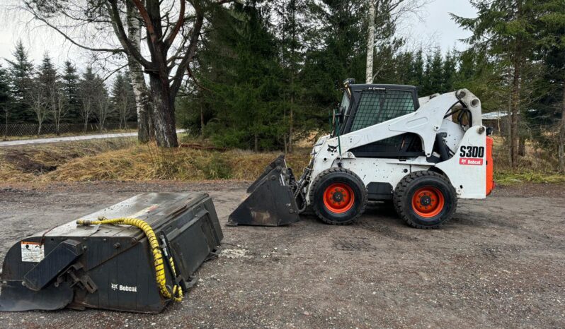 BOBCAT S300 full