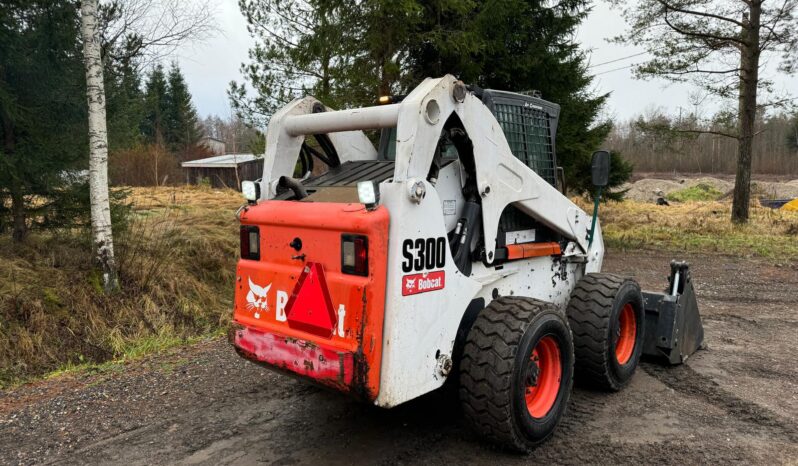 BOBCAT S300 full