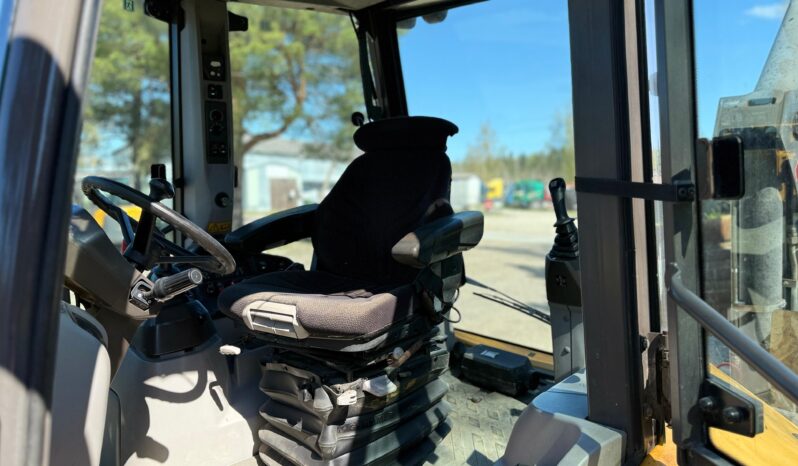 Volvo BL71B full