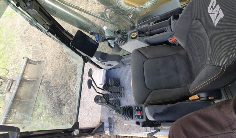 CAT 320 full