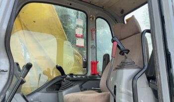 New Holland E 215 full