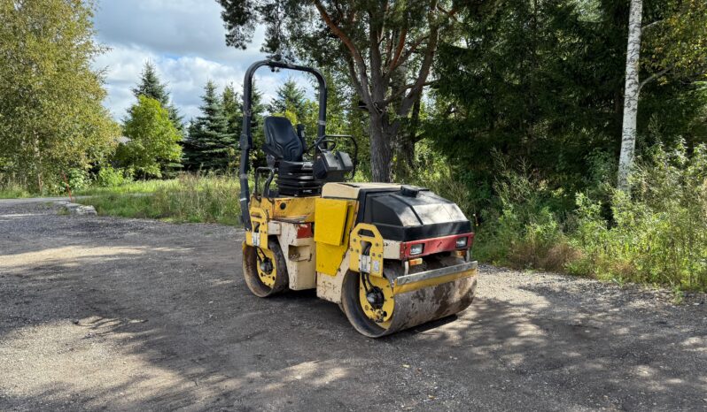 Dynapac CC122 full