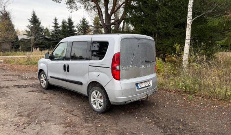 Opel Combo full