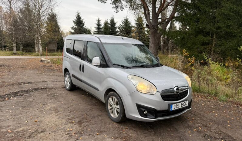 Opel Combo full