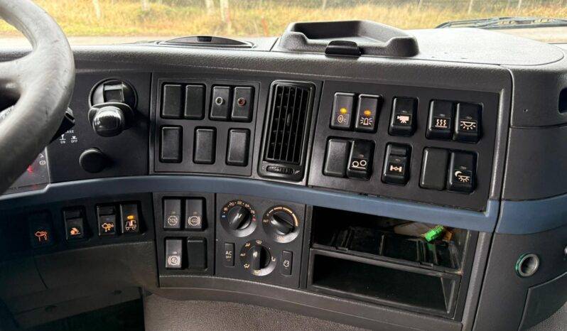 VOLVO FM400 full