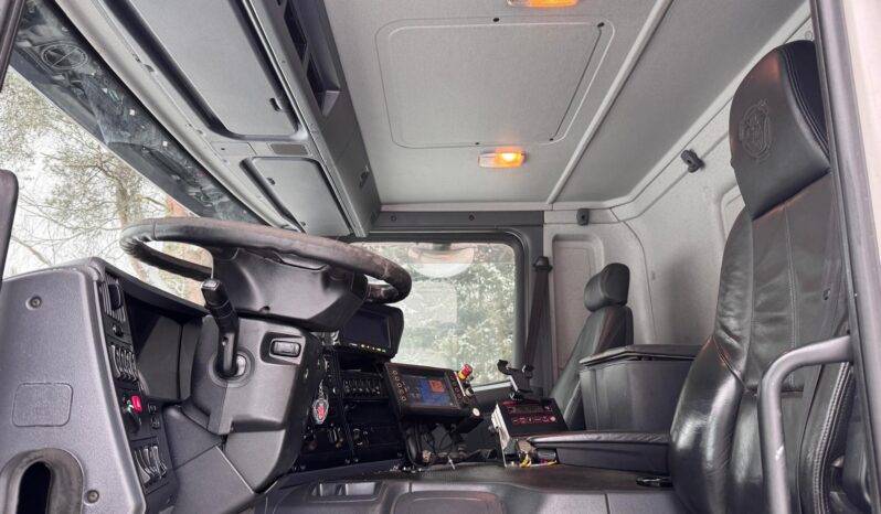SCANIA P410 full