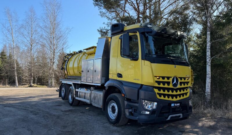 Mercedes-Benz Arocs full