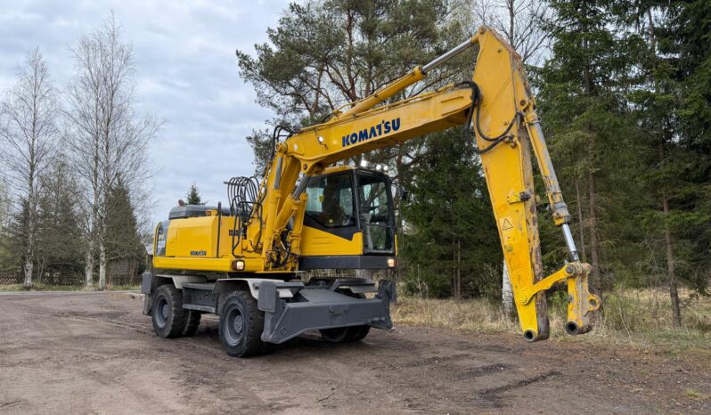 Komatsu PW220 full