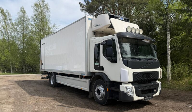 VOLVO FE 320 full