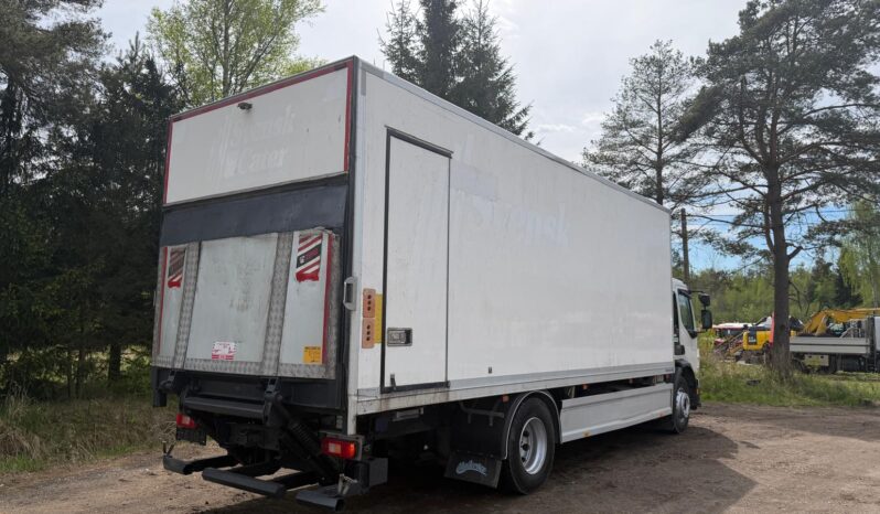 VOLVO FE 320 full