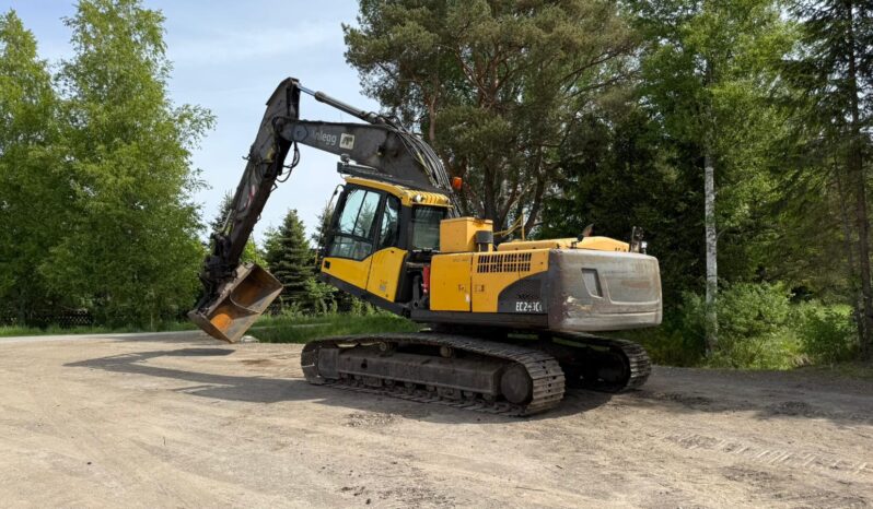 VOLVO EC240CL full