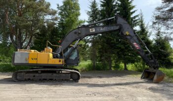 VOLVO EC240CL full