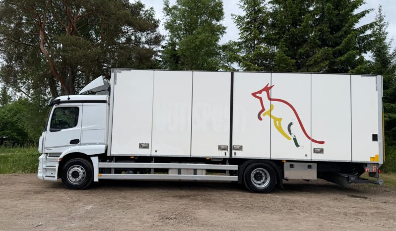 MERCEDES-BENZ ACTROS 1832 full